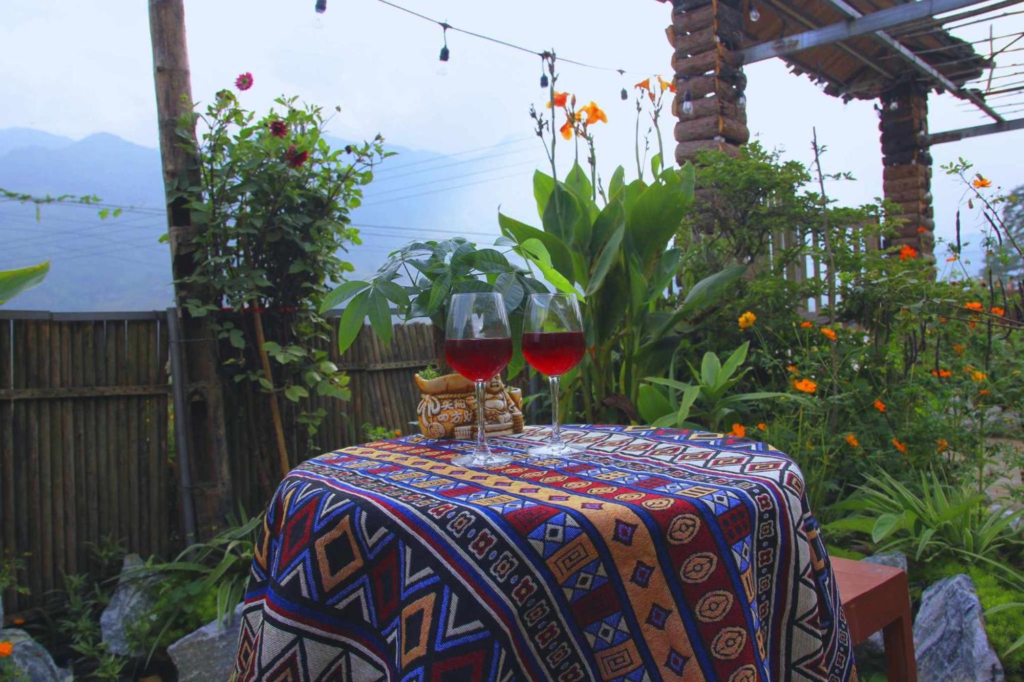 Surelee House And Trekking Ξενοδοχείο Sapa Εξωτερικό φωτογραφία